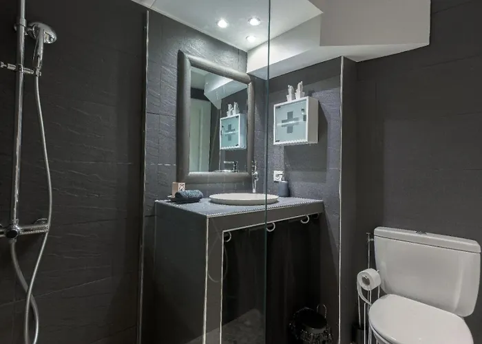 Louison Balcony, Quiet Area, 7mn From * קאן