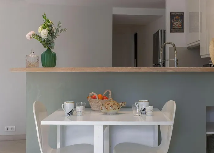 Louison Balcony, Quiet Area, 7mn From *